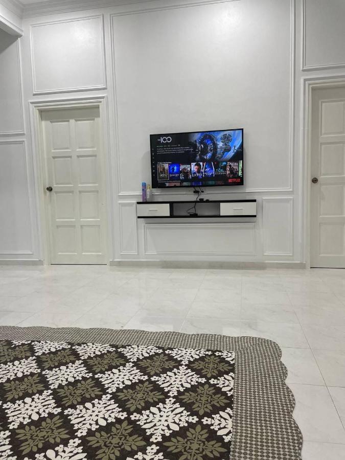 Adda Guest House Кота-Бару Экстерьер фото